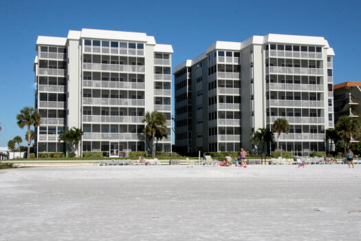 Siesta Key – Beautiful Beach & Gulf Views 702-S