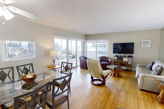 Siesta Key – Crescent Arms – Beautiful Beach Front Gulf View 302-N