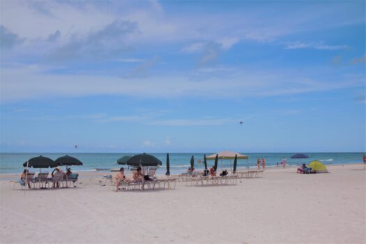 Siesta Key – Midnight Cove – Beach/Pool Side Condo 211