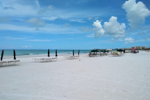 Siesta Key – Midnight Cove – Beach/Pool Side Condo 211