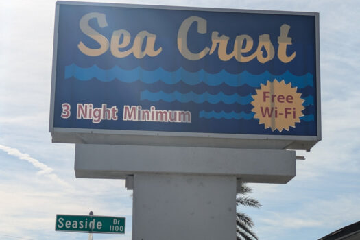 Siesta Key – Sea Crest #24 – 1Br/1Ba, Steps To Our White Sand Beach