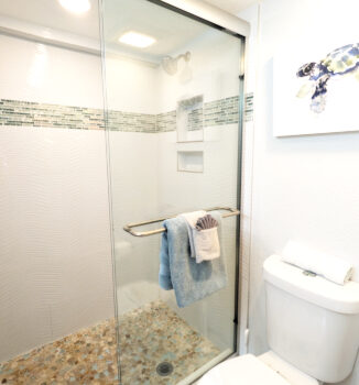 Siesta Key Beach Condo, 2Br/2Ba, Beautiful Views From All Rooms! 303-S