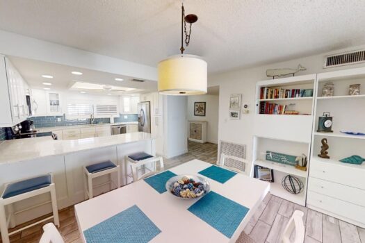 Siesta Key – Midnight Cove – Beach Front Condo 463