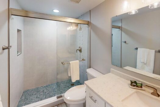 Siesta Key – Midnight Cove – Beach Front Condo 463
